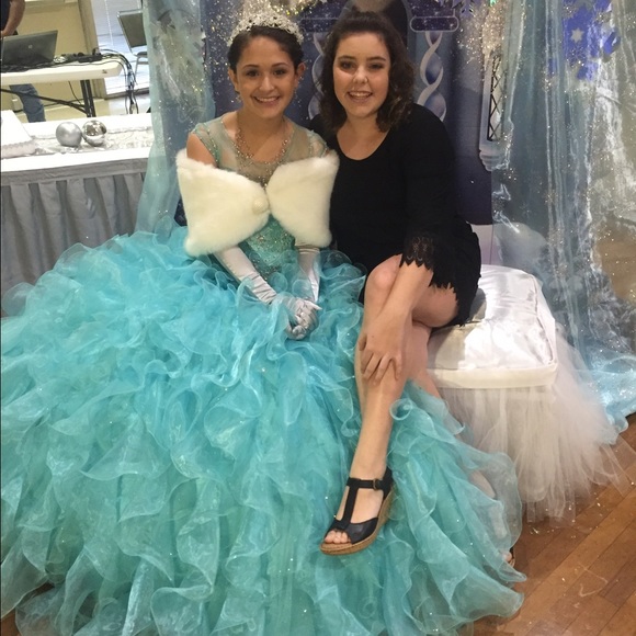 Meet your Posher, Macie