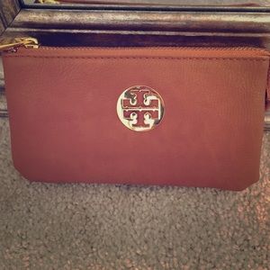 Tory burch wallet