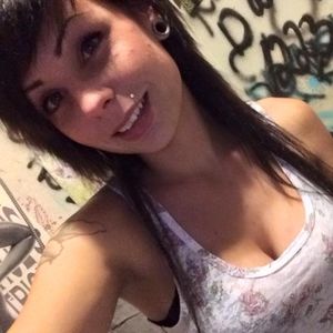 Meet your Posher, Raylynn