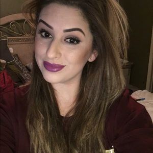 Meet your Posher, Maria