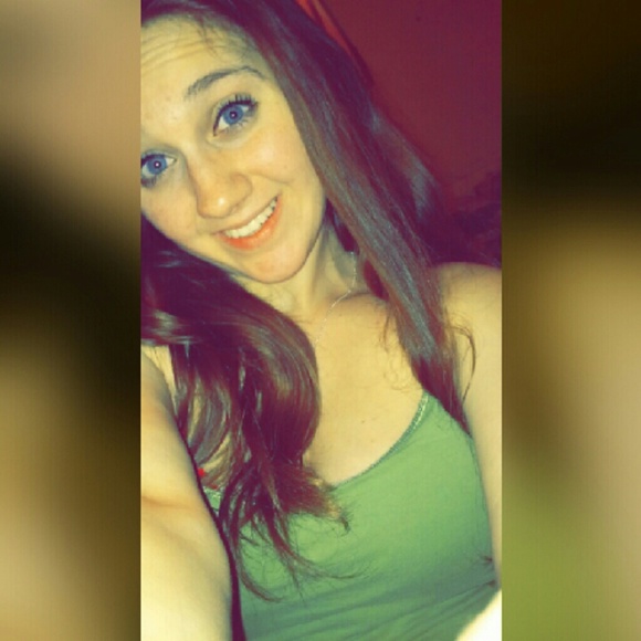 Meet your Posher, Kaitlyn - Picture 1 of 1