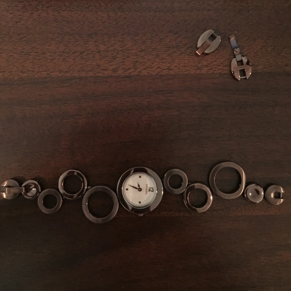 Brown fossil watch - Picture 2 of 3