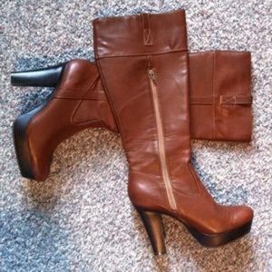 LC Lauren Conrad Tall Brown Boots