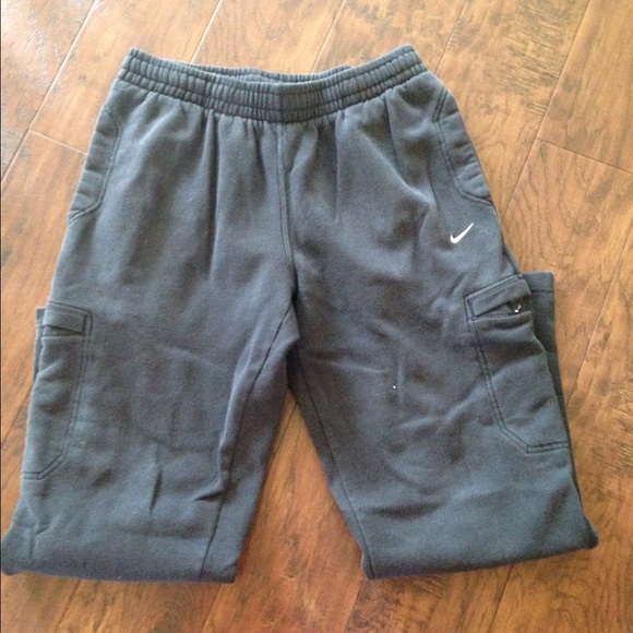 🚨SOLD ON MERCARI🚨Nike Sweatpants