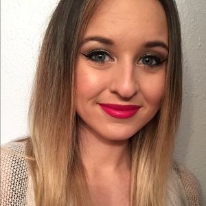 Meet your Posher, Bethany