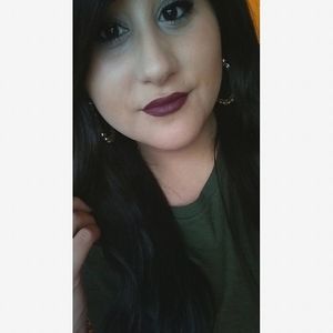 Meet your Posher, Corin