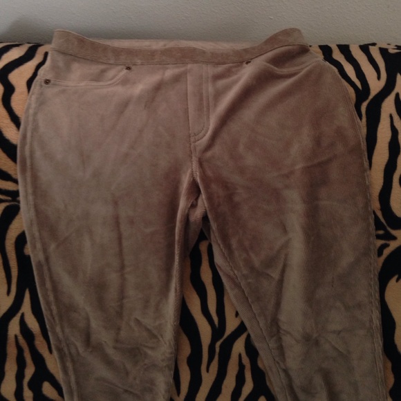 Hue Corduroy Jean Leggings