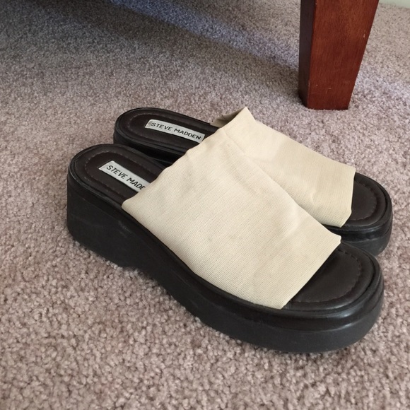 Steve Madden sandals