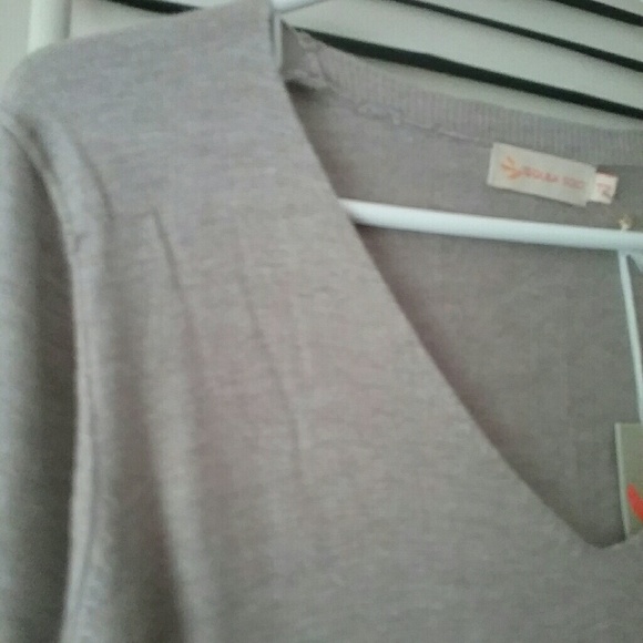 Brand New ! Oversize  Sweater - Picture 2 of 3