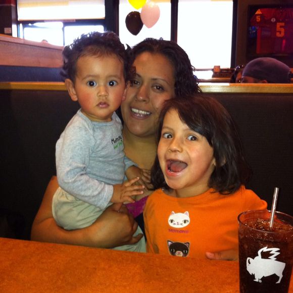 Meet your Posher, Leticia - Picture 1 of 1