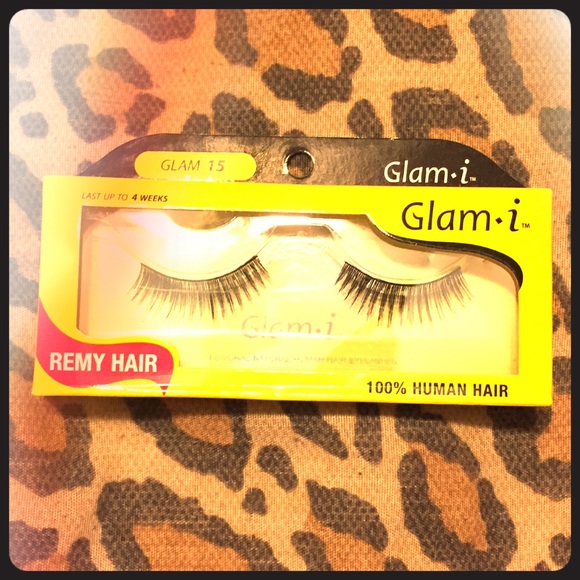 Glam Eyelashes