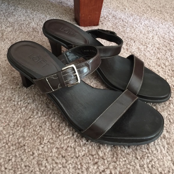 Loft sandals