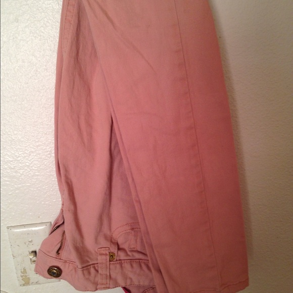 Pink skinny jeans