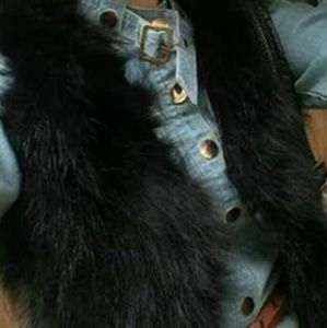 Black faux Fur vest