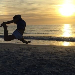 Meet your Posher, Hailey