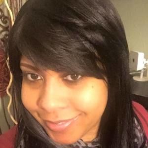 Meet your Posher, Tenesha