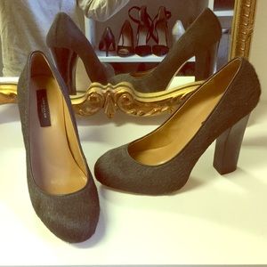 Ann Taylor Gray Calfhair Pumps