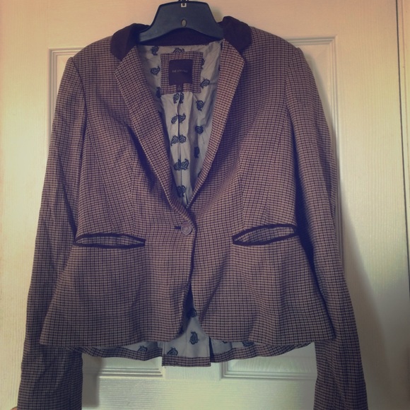 Limited blazer