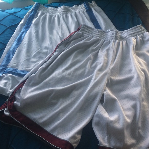 Mens Gym Shorts- 2 for 1! Size Medium