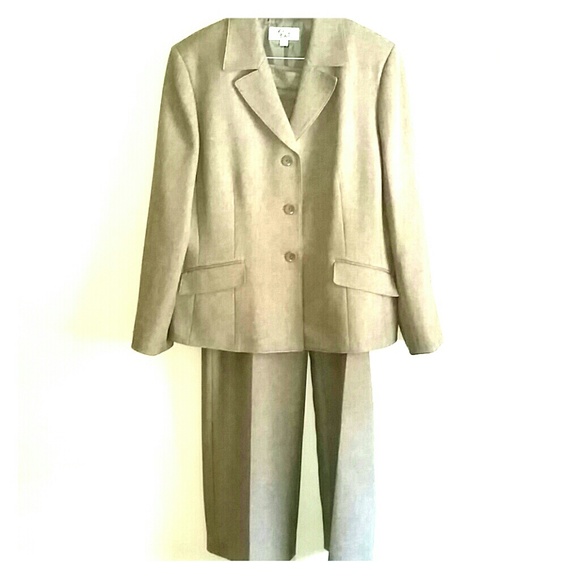 Suit