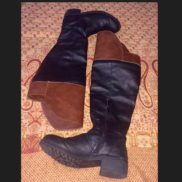 Thigh-high Black Boots With Brown Band 👢