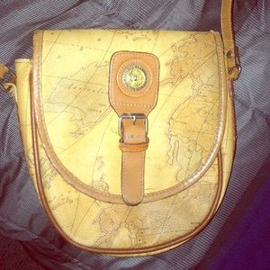 It's a purse Balmain