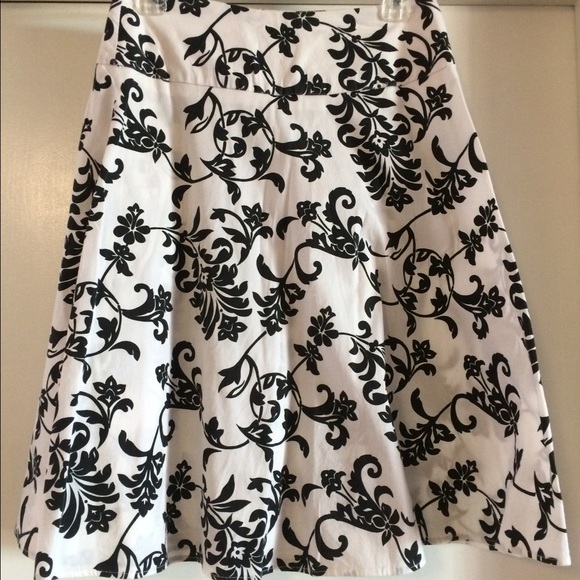 Black and white a-line skirt