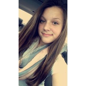 Meet your Posher, Chasity