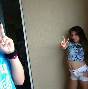 Meet your Posher, Phyona