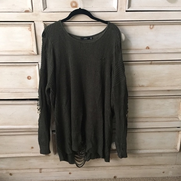 LF long Knitted Torn Sweater