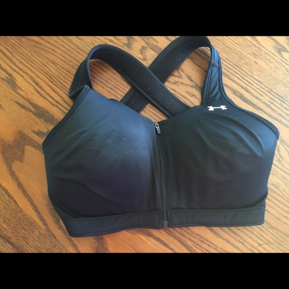 Underarmour sports bra