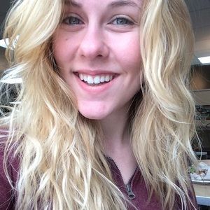 Meet your Posher, Amber