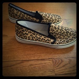 Leopard print slip on sneakers!