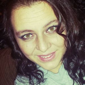 Meet your Posher, Pam