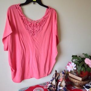 Peach crochet-back tapered batwing tee