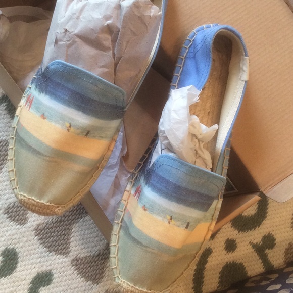 Soludos "Pipeline" Surf Espadrille from Urban - Picture 7 of 8