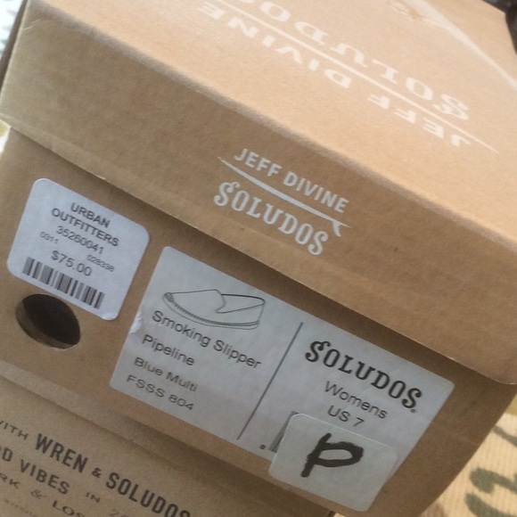 Soludos "Pipeline" Surf Espadrille from Urban - Picture 8 of 8