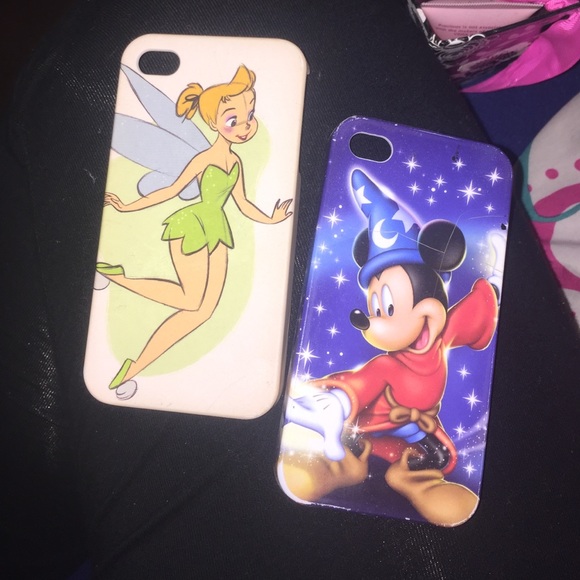 2 Disney iPhone 4 cases