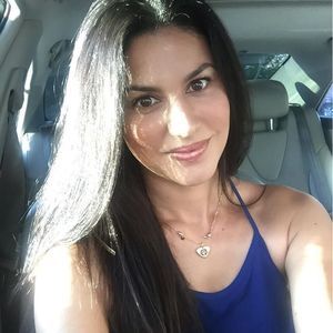 Meet your Posher, Aurora