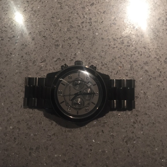 Mint condition Michael Kors watch