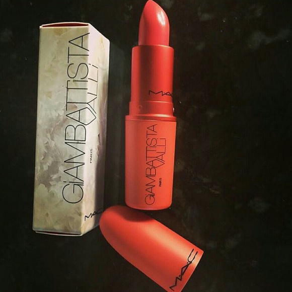Giambattista Valli X MAC lipstick-Margherita