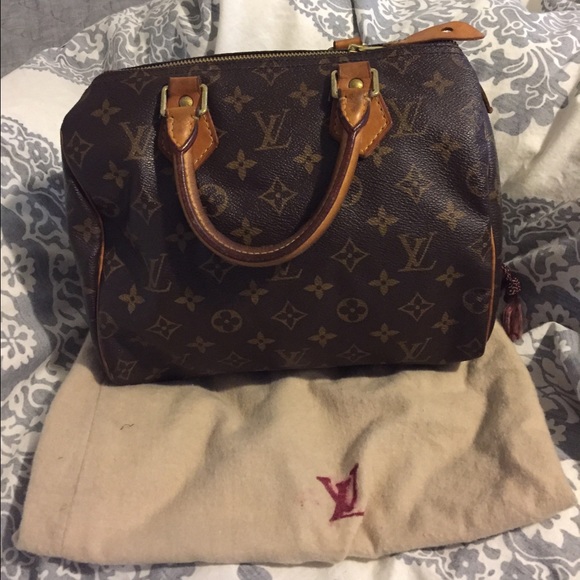Authentic Louis Vuitton Speedy 25