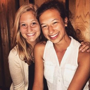 Meet your Posher, Emily