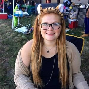 Meet your Posher, Mandy