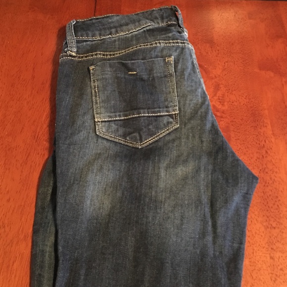 DECREE brand jeans comfortable dark wash jeans