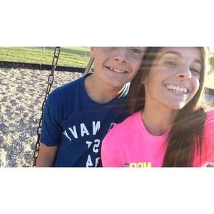 Meet your Posher, Alexia