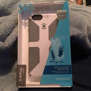 iPhone 6 speck case
