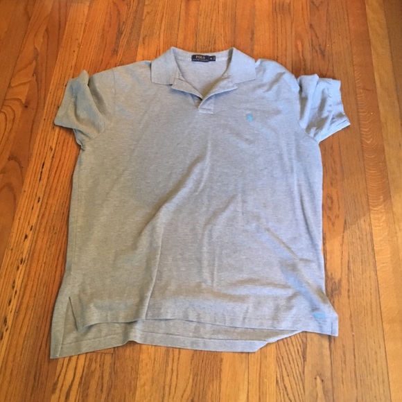 Men's polo