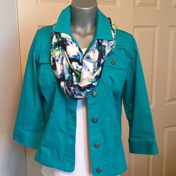 Christopher & Banks Jackets & Blazers - 💞 Ladies 3/4 sleeve jacket/blazer