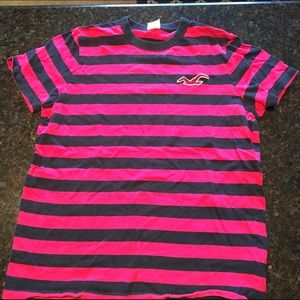Hollister tee